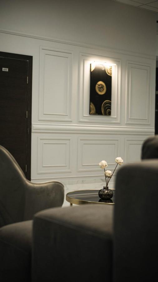 Golden Ring Hotel Ternopil Buitenkant foto