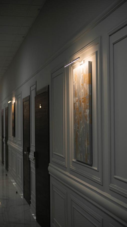 Golden Ring Hotel Ternopil Buitenkant foto