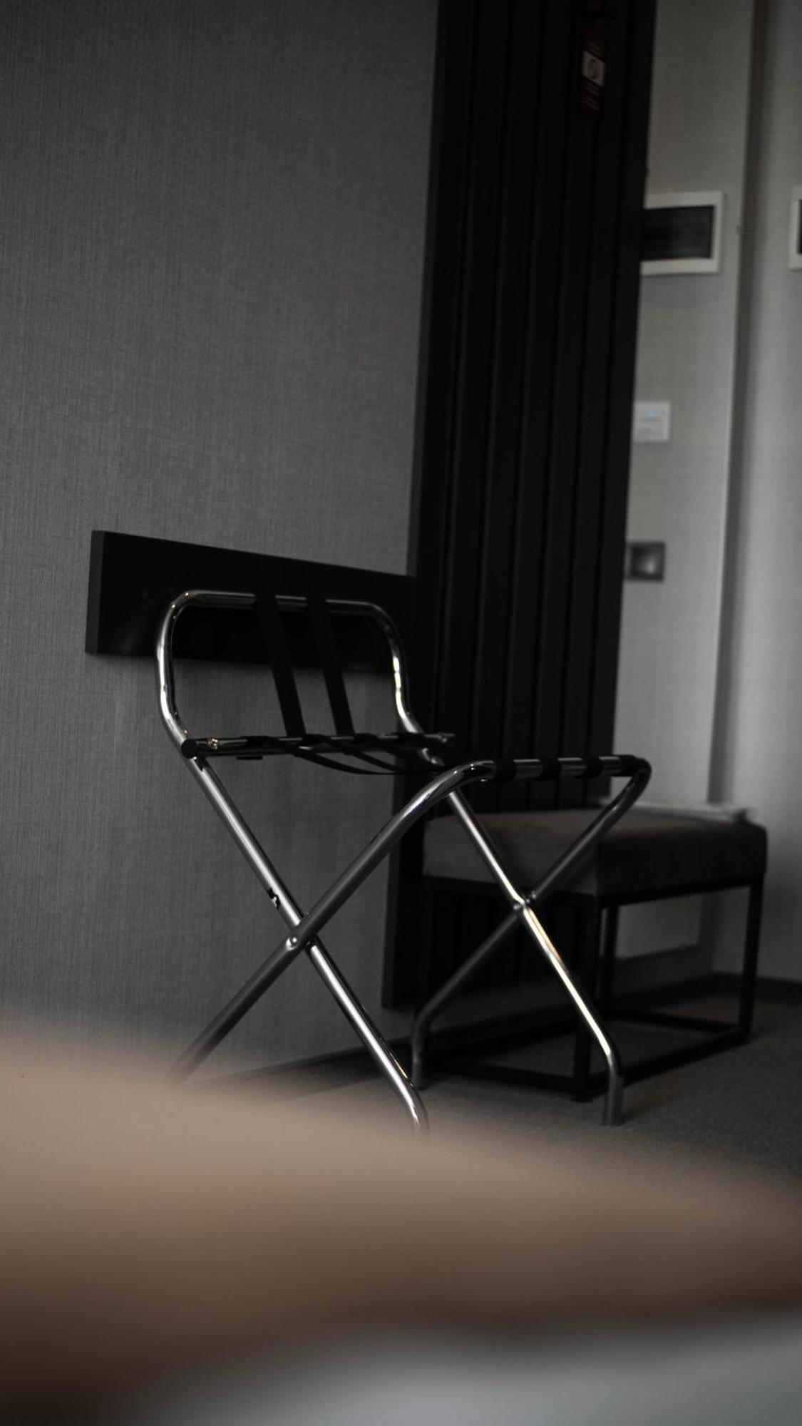 Golden Ring Hotel Ternopil Buitenkant foto